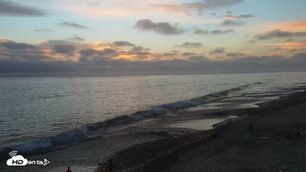Carlsbad Beach Surf Live Webcam - Aug 21, 2026, 7:35pm PDT
