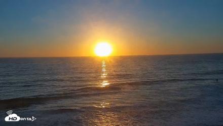 Carlsbad Beach Surf Live Webcam - Oct 2, 2026, 6:24pm PDT