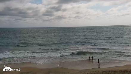 Carlsbad Beach Surf Live Webcam - Jun 30, 2026, 4:37pm PDT