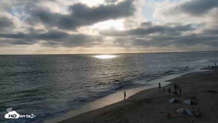 Carlsbad Beach Surf Live Webcam - Jul 13, 2026, 7:05pm PDT