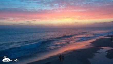 Carlsbad Beach Surf Live Webcam - Jul 25, 2026, 8:07pm PDT