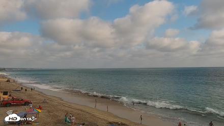Carlsbad Beach Surf Live Webcam - Aug 12, 2026, 5:32pm PDT