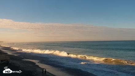 Carlsbad Beach Surf Live Webcam - Sep 5, 2026, 7:38am PDT