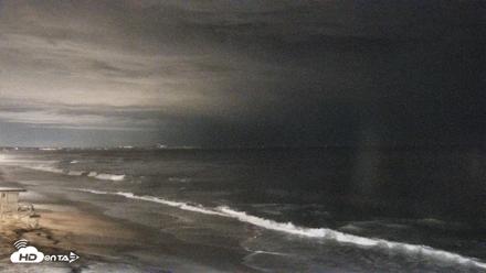 Carlsbad Beach Surf Live Webcam - Sep 6, 2026, 9:52pm PDT