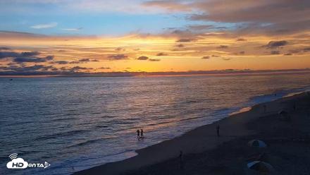 Carlsbad Beach Surf Live Webcam - Aug 13, 2026, 7:40pm PDT