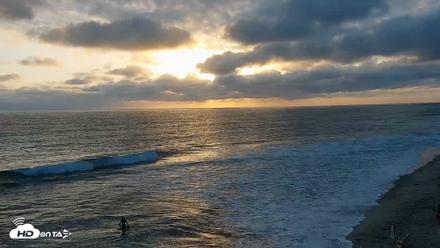 Carlsbad Beach Surf Live Webcam - May 15, 2026, 7:23pm PDT