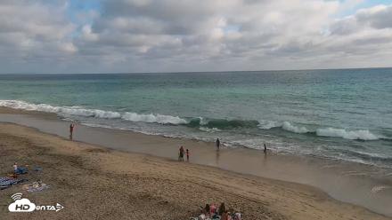 Carlsbad Beach Surf Live Webcam - Aug 12, 2026, 5:48pm PDT