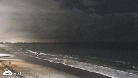 Carlsbad Beach Surf Live Webcam - Sep 18, 2026, 9:50pm PDT