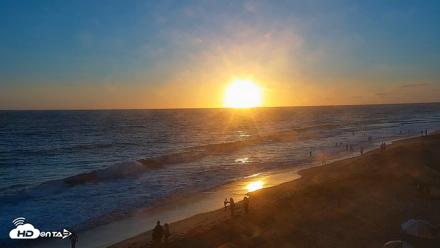 Carlsbad Beach Surf Live Webcam - Jul 22, 2026, 7:45pm PDT