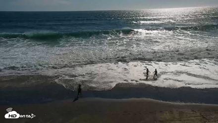 Carlsbad Beach Surf Live Webcam - Sep 8, 2026, 4:10pm PDT
