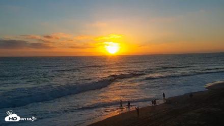 Carlsbad Beach Surf Live Webcam - Aug 31, 2026, 7:11pm PDT