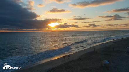 Carlsbad Beach Surf Live Webcam - Aug 14, 2026, 7:23pm PDT