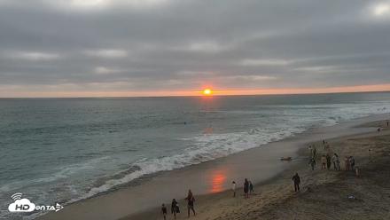 Carlsbad Beach Surf Live Webcam - Jul 29, 2026, 7:47pm PDT