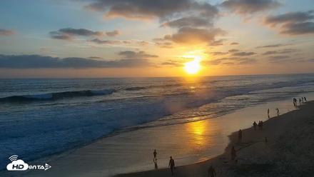 Carlsbad Beach Surf Live Webcam - Jun 8, 2026, 7:49pm PDT