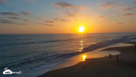 Carlsbad Beach Surf Live Webcam - Jul 10, 2026, 7:52pm PDT