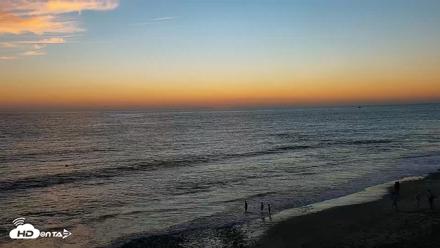 Carlsbad Beach Surf Live Webcam - Sep 4, 2026, 7:14pm PDT