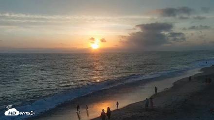 Carlsbad Beach Surf Live Webcam - Aug 10, 2026, 7:30pm PDT