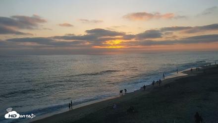 Carlsbad Beach Surf Live Webcam - Jul 31, 2026, 7:42pm PDT