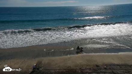 Carlsbad Beach Surf Live Webcam - Sep 9, 2026, 4:15pm PDT