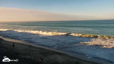 Carlsbad Beach Surf Live Webcam - Sep 5, 2026, 7:38am PDT