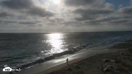 Carlsbad Beach Surf Live Webcam - Jul 13, 2026, 6:36pm PDT