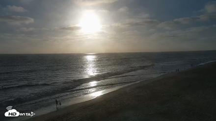 Carlsbad Beach Surf Live Webcam - Aug 3, 2026, 7:08pm PDT