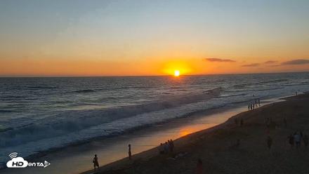 Carlsbad Beach Surf Live Webcam - Jul 22, 2026, 7:54pm PDT