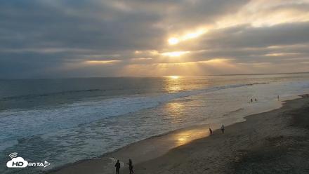 Carlsbad Beach Surf Live Webcam - Jun 5, 2026, 7:27pm PDT