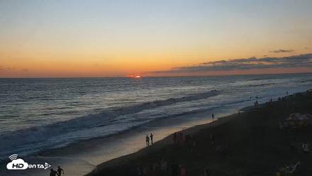 Carlsbad Beach Surf Live Webcam - Aug 15, 2026, 7:36pm PDT
