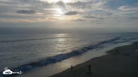 Carlsbad Beach Surf Live Webcam - Jul 25, 2026, 7:06pm PDT