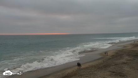 Carlsbad Beach Surf Live Webcam - Jul 30, 2026, 7:41pm PDT