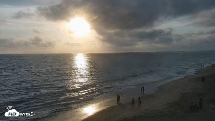 Carlsbad Beach Surf Live Webcam - Aug 10, 2026, 7:01pm PDT