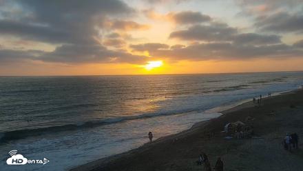 Carlsbad Beach Surf Live Webcam - Aug 1, 2026, 7:43pm PDT