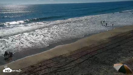Carlsbad Beach Surf Live Webcam - Sep 9, 2026, 4:15pm PDT