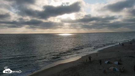 Carlsbad Beach Surf Live Webcam - Jul 13, 2026, 7:05pm PDT