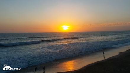Carlsbad Beach Surf Live Webcam - Aug 30, 2026, 7:07pm PDT