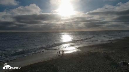 Carlsbad Beach Surf Live Webcam - Jul 5, 2026, 7:11pm PDT