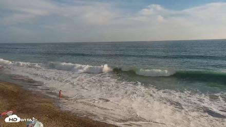 Carlsbad Beach Surf Live Webcam - Aug 26, 2026, 6:07pm PDT
