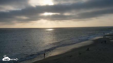 Carlsbad Beach Surf Live Webcam - Jul 26, 2026, 7:06pm PDT