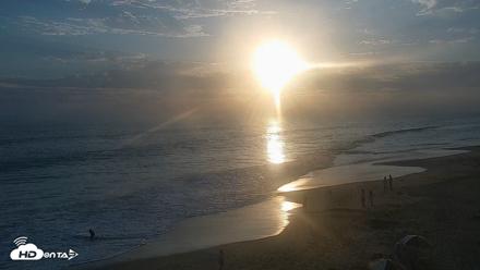 Carlsbad Beach Surf Live Webcam - Jun 23, 2026, 7:30pm PDT