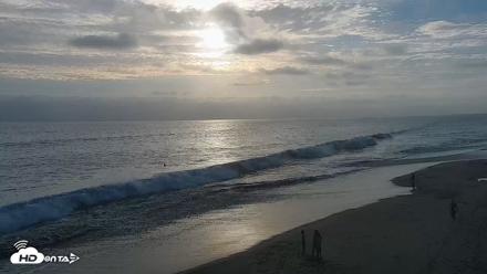 Carlsbad Beach Surf Live Webcam - Jul 25, 2026, 7:06pm PDT