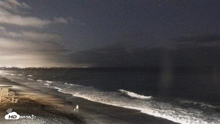 Carlsbad Beach Surf Live Webcam - Sep 3, 2026, 8:07pm PDT