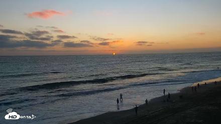 Carlsbad Beach Surf Live Webcam - Aug 31, 2026, 7:16pm PDT