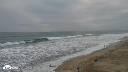 Carlsbad Beach Surf Live Webcam - Jun 4, 2026, 7:30pm PDT