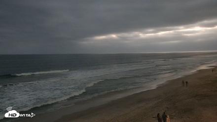 Carlsbad Beach Surf Live Webcam - Jun 6, 2026, 8:27pm PDT