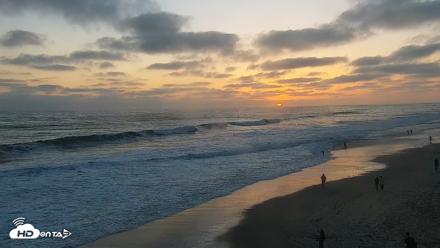 Carlsbad Beach Surf Live Webcam - Jun 9, 2026, 7:58pm PDT