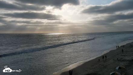 Carlsbad Beach Surf Live Webcam - May 22, 2026, 6:32pm PDT