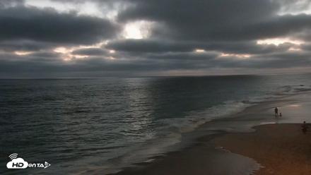 Carlsbad Beach Surf Live Webcam - Jul 13, 2026, 8:35pm PDT