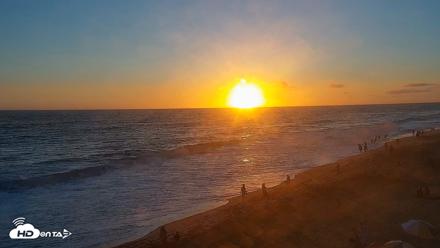 Carlsbad Beach Surf Live Webcam - Jul 22, 2026, 7:49pm PDT