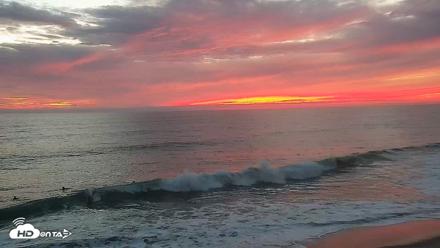 Carlsbad Beach Surf Live Webcam - Sep 26, 2026, 7:00pm PDT